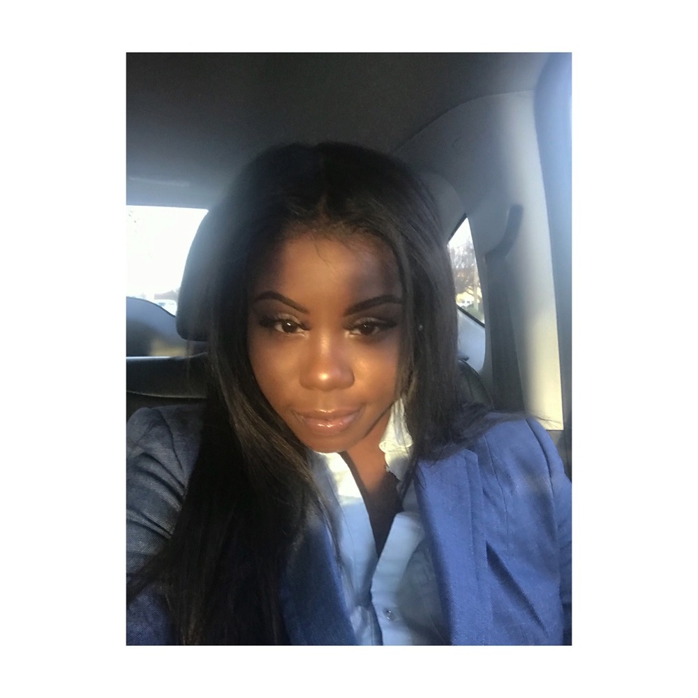 Meet your Posher, Imani